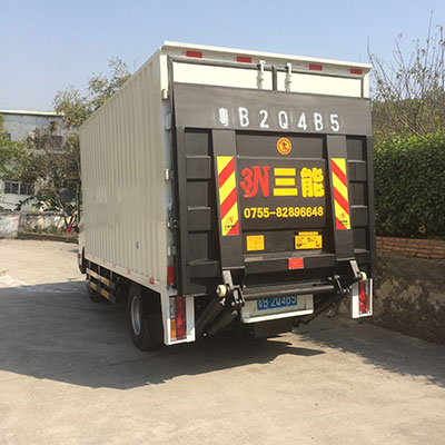 尾插小板是什么，理解電力行業(yè)中的關鍵組件