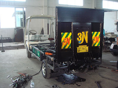 貨車加裝尾板要多少錢？影響因素解析與建議報價